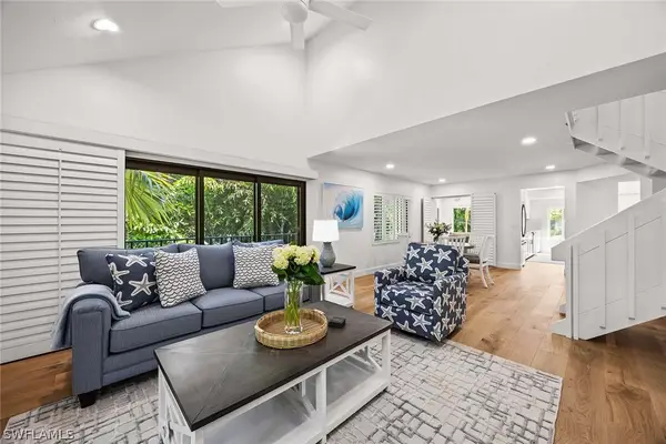 375 8th Avenue S #D, Naples, FL 34102