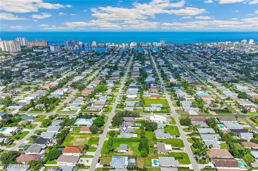 715 96th Avenue N, Naples, FL 34108 - Image #1