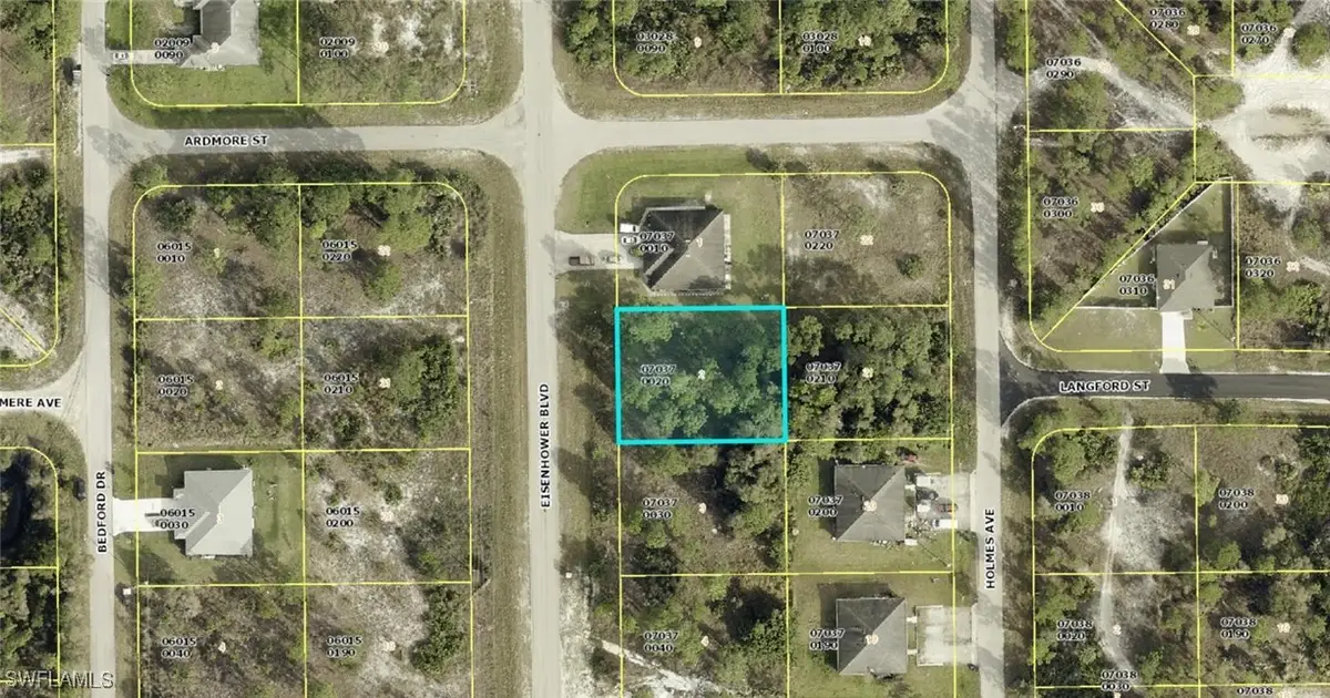 753/755 Eisenhower Boulevard, Lehigh Acres, FL 33974 - Image #1