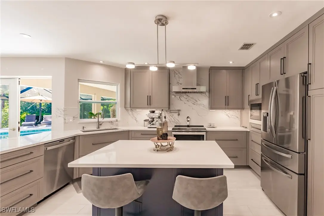 212 SE 31st Terrace, Cape Coral, FL 33904 - Image #1