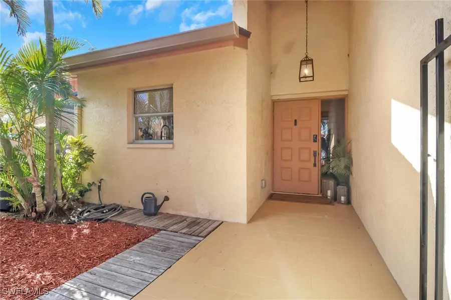 6444 Royal Woods Drive, Fort Myers, FL 33908 - Image #2