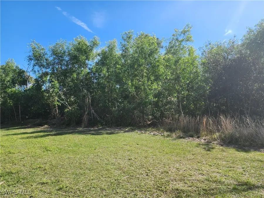 7101 Pomelo Avenue, Bokeelia, FL 33922 - Image #2