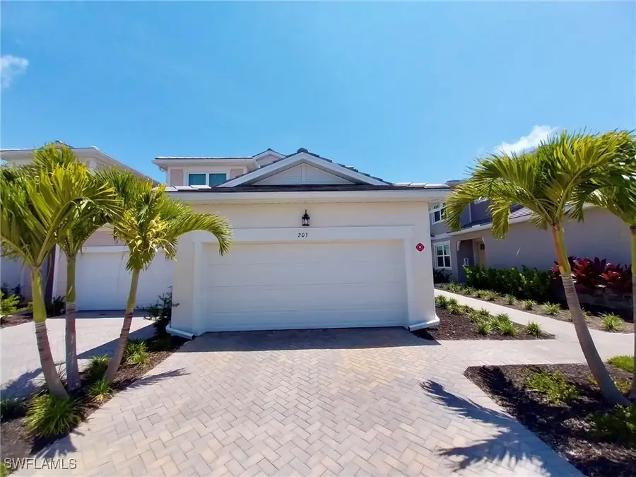 4551 Arboretum Circle #203, Naples, FL 34112 - Image #2