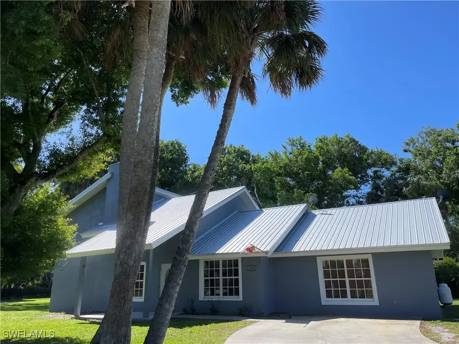 200 Ridgewood Ave, Clewiston, FL 33440 - Image #3