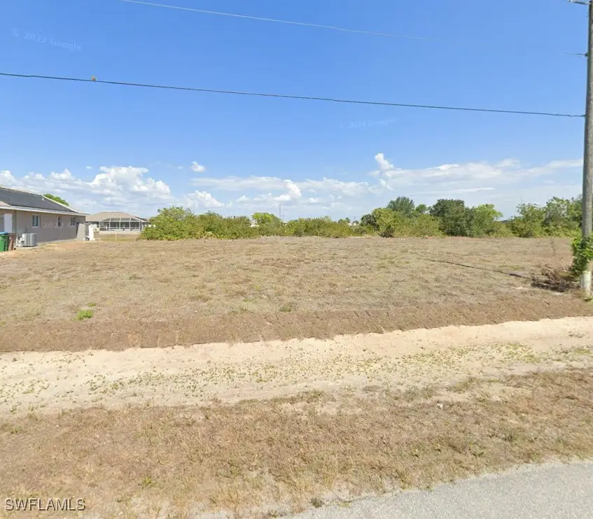 915 NW 9th Place, Cape Coral, FL 33993 - Image #3