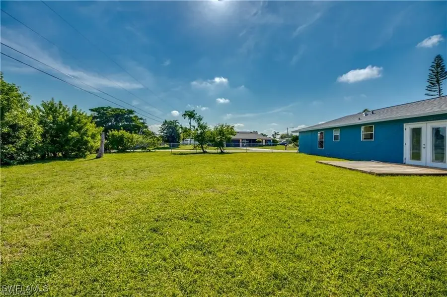 315 SE 22nd Terrace, Cape Coral, FL 33990 - #2