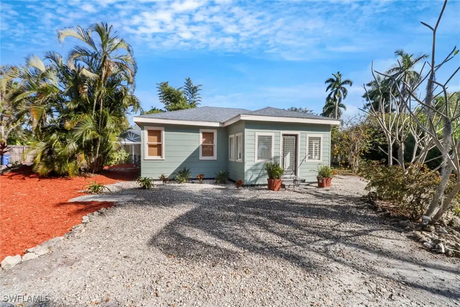 847 James Street, Fort Myers, FL 33916 - Image #2