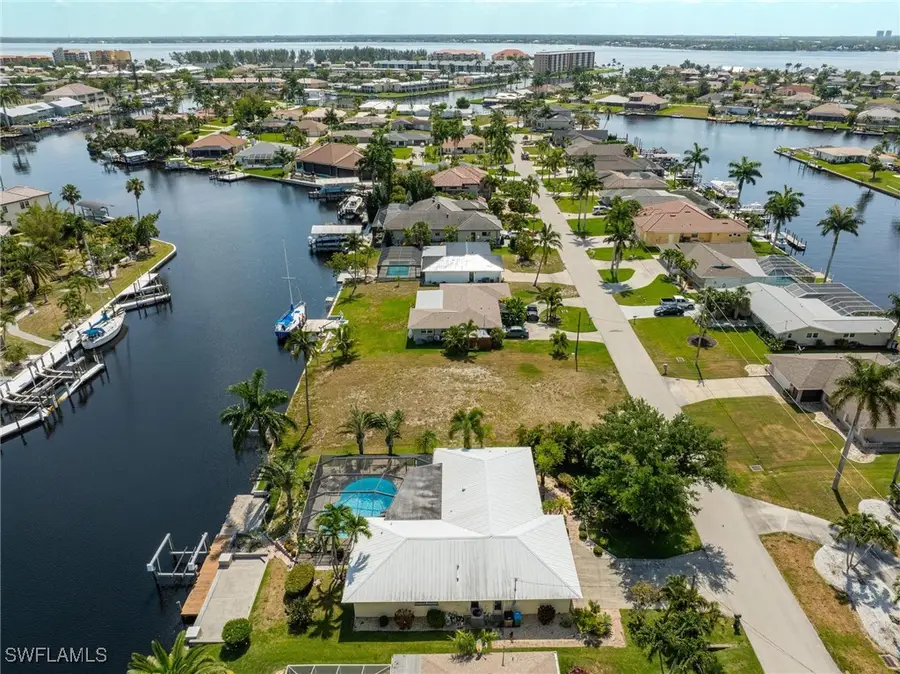1713 SE 44th Street, Cape Coral, FL 33904 - Image #2