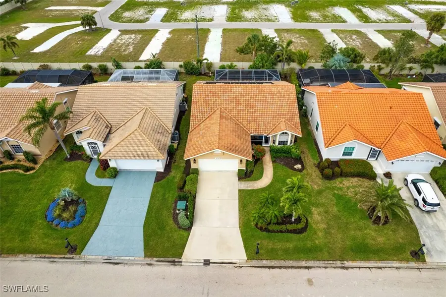 16380 Kelly Woods Drive, Fort Myers, FL 33908 - Image #2