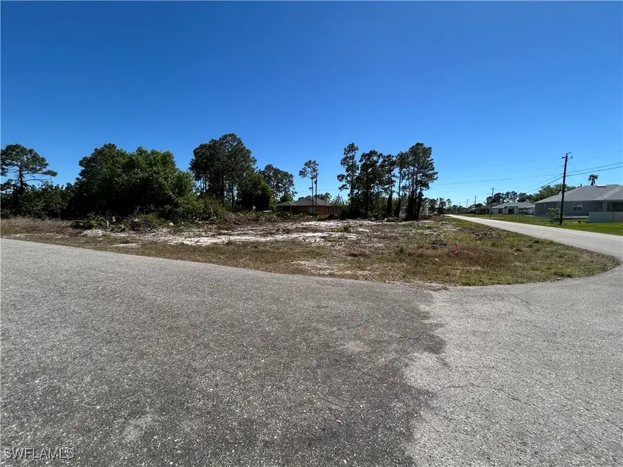 3915 26th Street Sw, Lehigh Acres, FL 33726 - #2