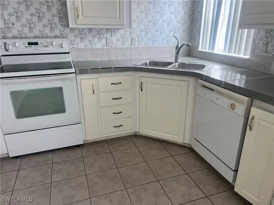 5855 Brightwood Drive, Fort Myers, FL 33905 - #2