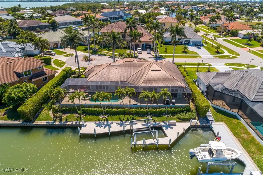 9 Acorn Court, Marco Island, FL 34145 - #3