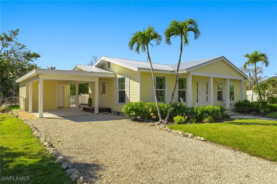 1139 Buttonwood Lane, Sanibel, FL 33957 - #3