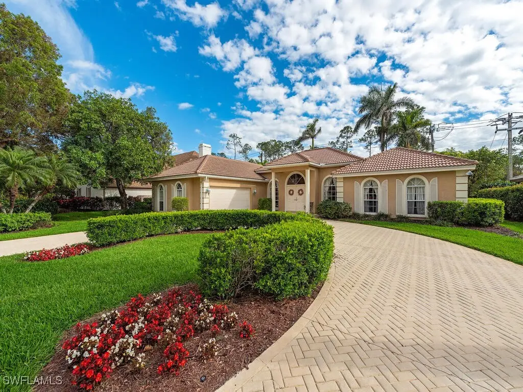 143 Edgemere Way S, Naples, FL 34105 - Image #1