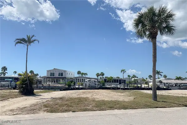 17810 Stevens Boulevard, Fort Myers Beach, FL 33931