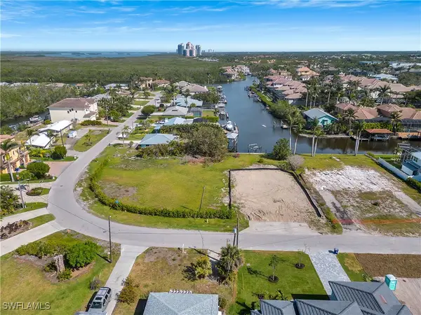 4884-4886 Esplanade Street, Bonita Springs, FL 34134