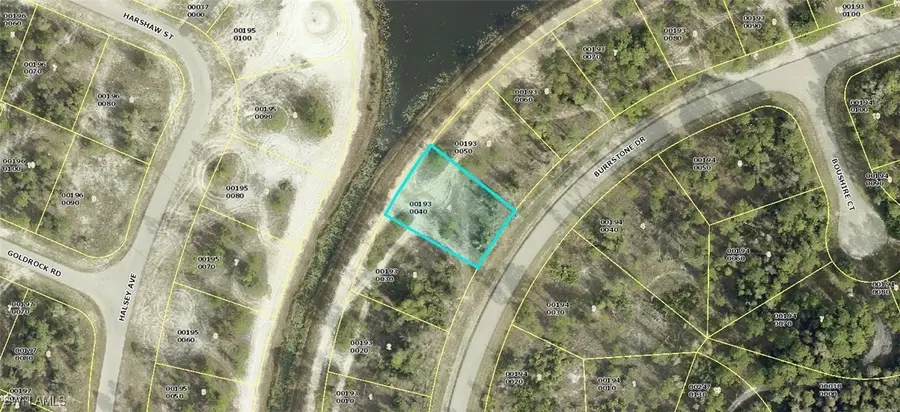 461 Burrstone Drive, Lehigh Acres, FL 33974 - Image #3