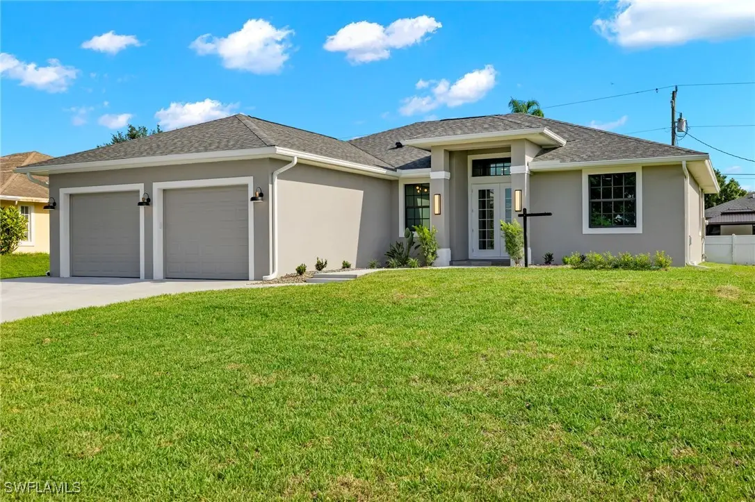 14121 Cedardale Street, Fort Myers, FL 33905 - Image #1