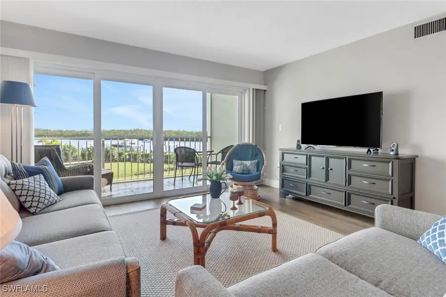 309 Goodlette-frank Road S #A305, Naples, FL 34102 - Image #3