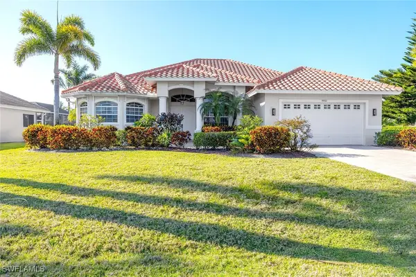 9851 El Greco Circle, Bonita Springs, FL 34135