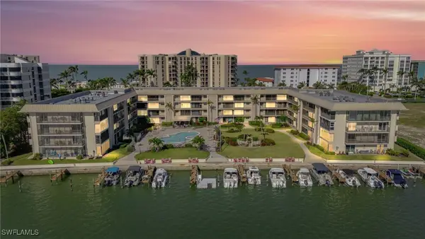 3200 Gulf Shore Boulevard N #106, Naples, FL 34103