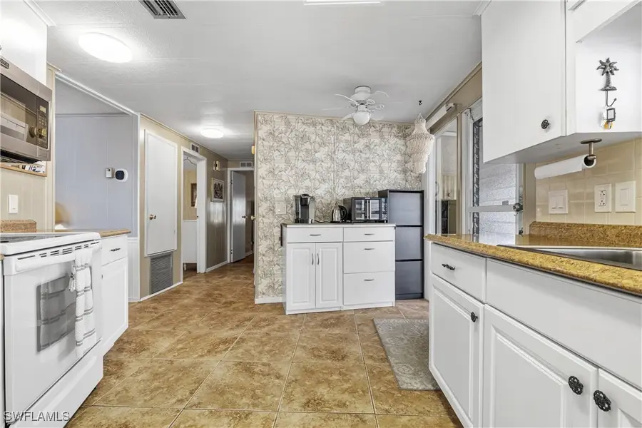 9015 Flamingo Circle, North Fort Myers, FL 33903 - Image #3