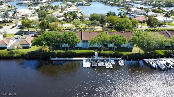 242 Newport Drive #509, Naples, FL 34114