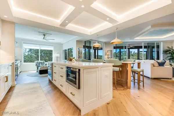 445 Cove Tower Drive #302, Naples, FL 34110