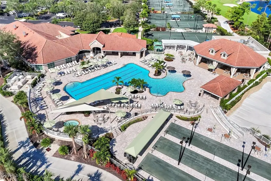 8239 Parkstone Place #304, Naples, FL 34120 - Image #2