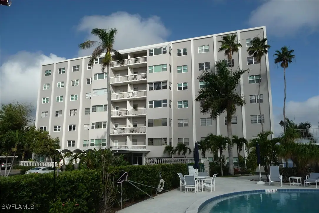 1900 Clifford Street #705, Fort Myers, FL 33901 - Image #1