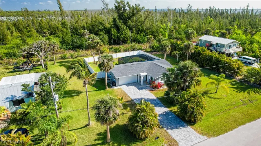 3582 Papaya Street, Saint James City, FL 33956 - Image #3