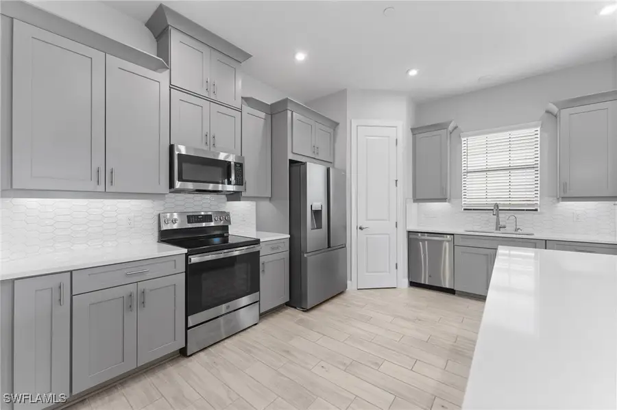 15244 Zeno Way #201, Naples, FL 34114 - Image #3