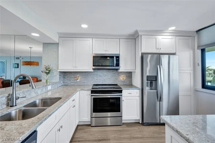 4203 Bay Beach Lane #3E, Fort Myers Beach, FL 33931 - Image #2