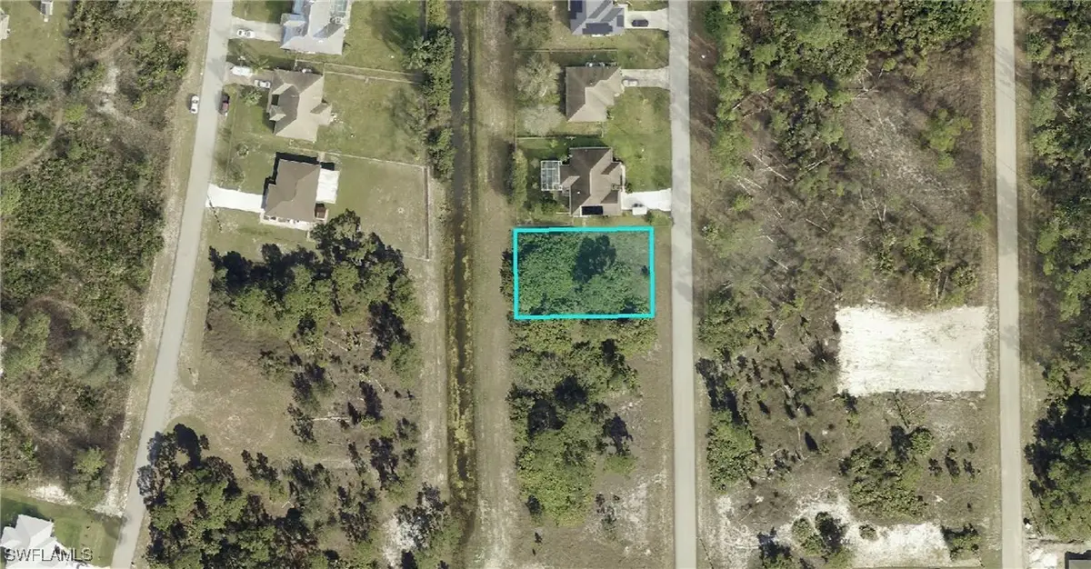 526 Beach Avenue S, Lehigh Acres, FL 33974 - Image #1