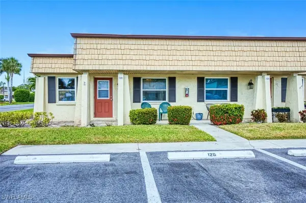 120 Gledhill Court, Fort Myers, FL 33919