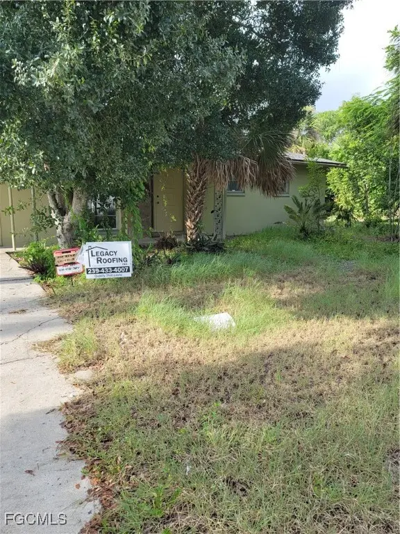 4839 Hampton Court, Fort Myers, FL 33907 - Image #1