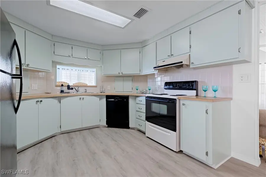 16029 Citron Way, North Fort Myers, FL 33903 - Image #3