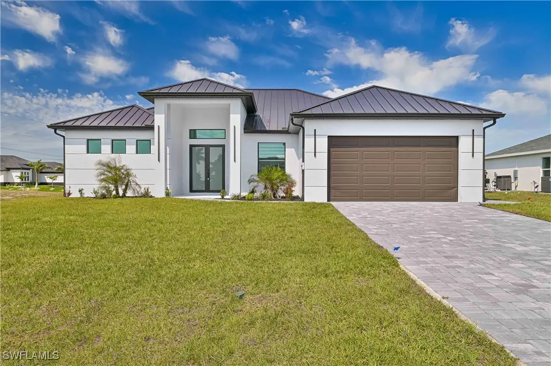 900 NW 12th Place, Cape Coral, FL 33993 - Image #1