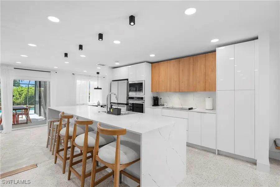 1515 Manchester Boulevard, Fort Myers, FL 33919 - Image #3