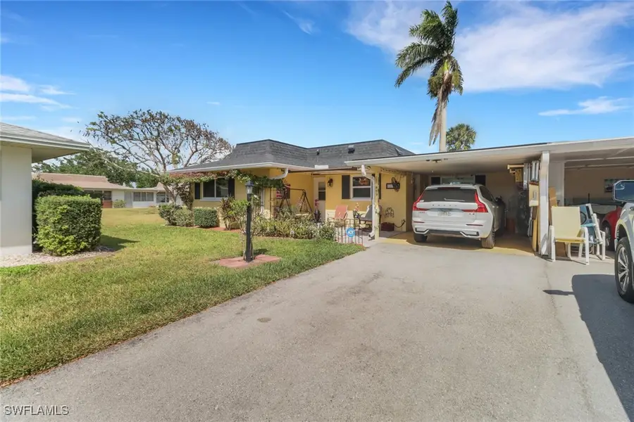 857 Pangola Drive, North Fort Myers, FL 33903 - Image #2