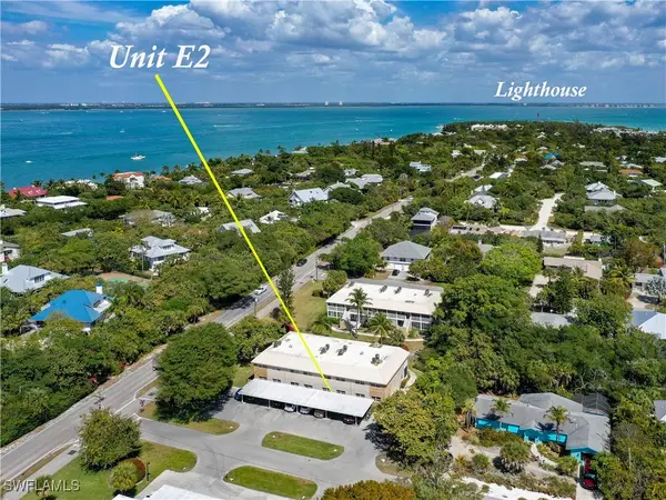 561 Periwinkle Way #E2, Sanibel, FL 33957