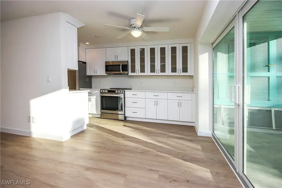 561 Periwinkle Way #E2, Sanibel, FL 33957 - Image #3