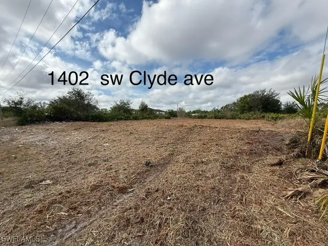 1402 Clyde Avenue S, Lehigh Acres, FL 33976 - Image #3