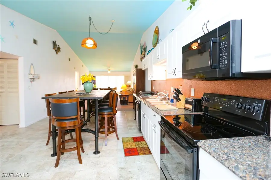 4030 Northlight Drive, Naples, FL 34112 - Image #3