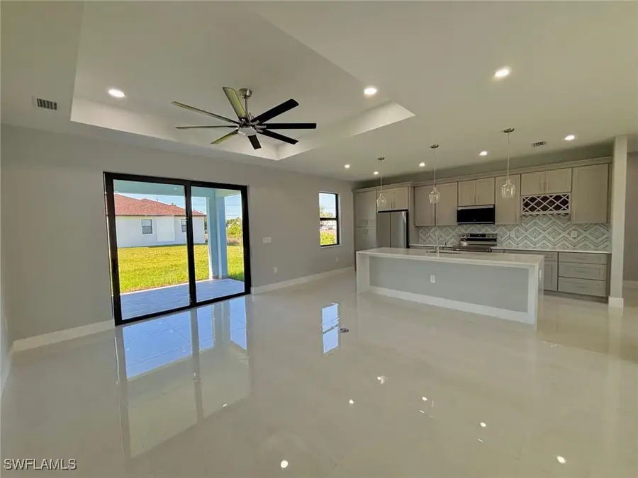 3711 7th Street Sw, Lehigh Acres, FL 33976 - Image #3