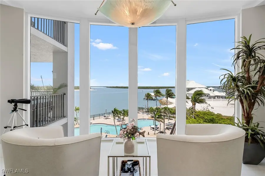 700 La Peninsula Boulevard #306, Naples, FL 34113 - Image #2