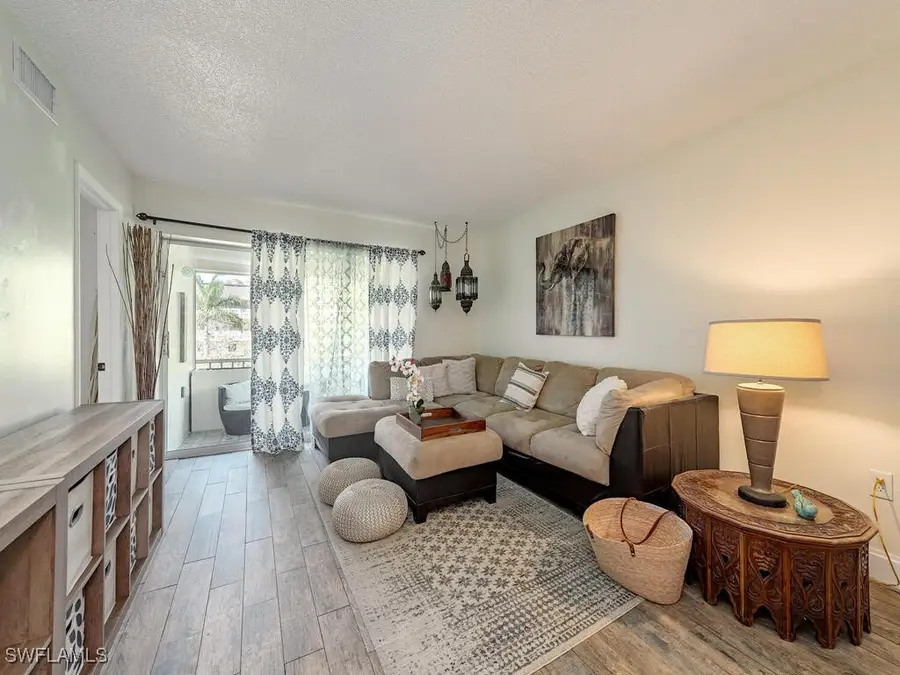 39 Watercolor Way #39, Naples, FL 34113 - Image #2