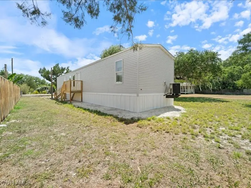 1038 Canopy Lane, Moore Haven, FL 33471 - Image #2