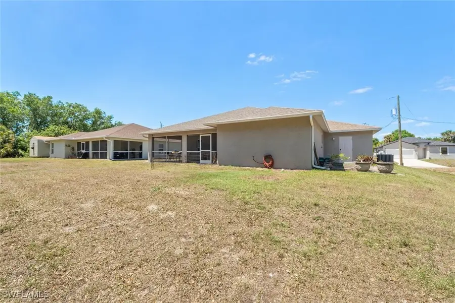 2011 Granada Road, Labelle, FL 33935 - Image #2