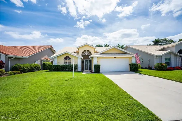 522 Countryside Drive, Naples, FL 34104